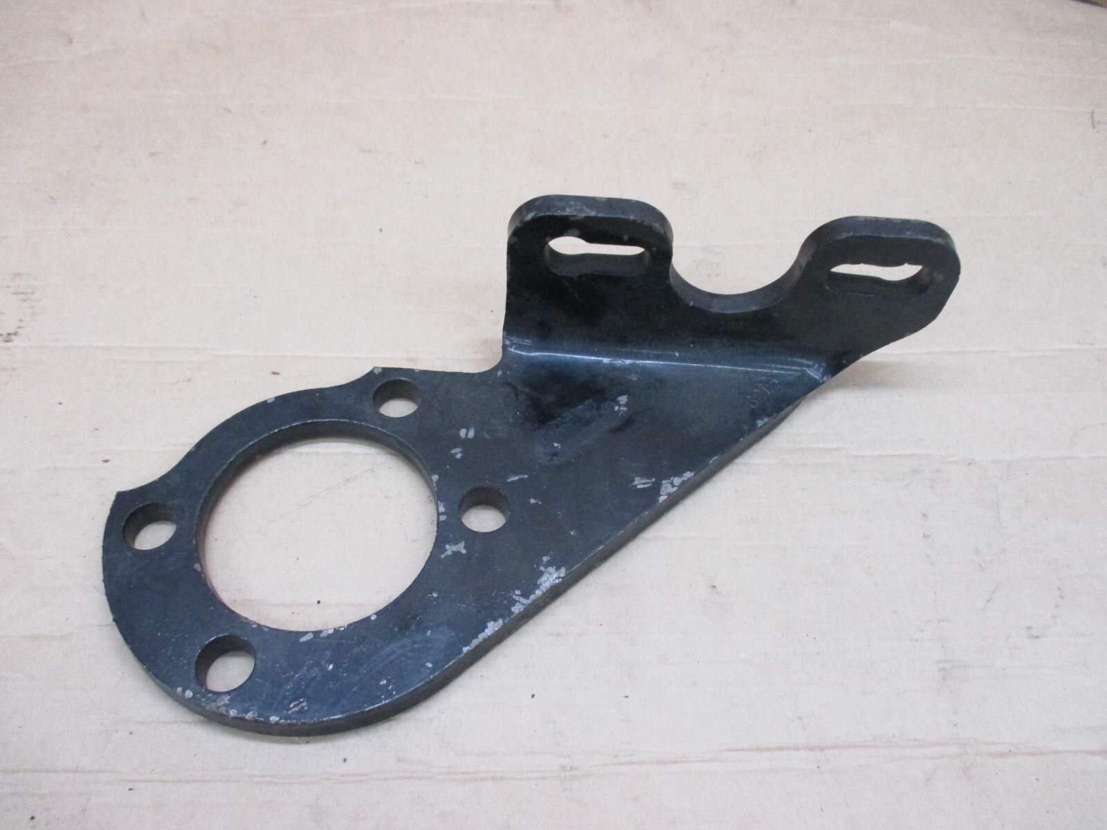 3299X6212 AIR BRAKE CHAMBER BRACKET NEW