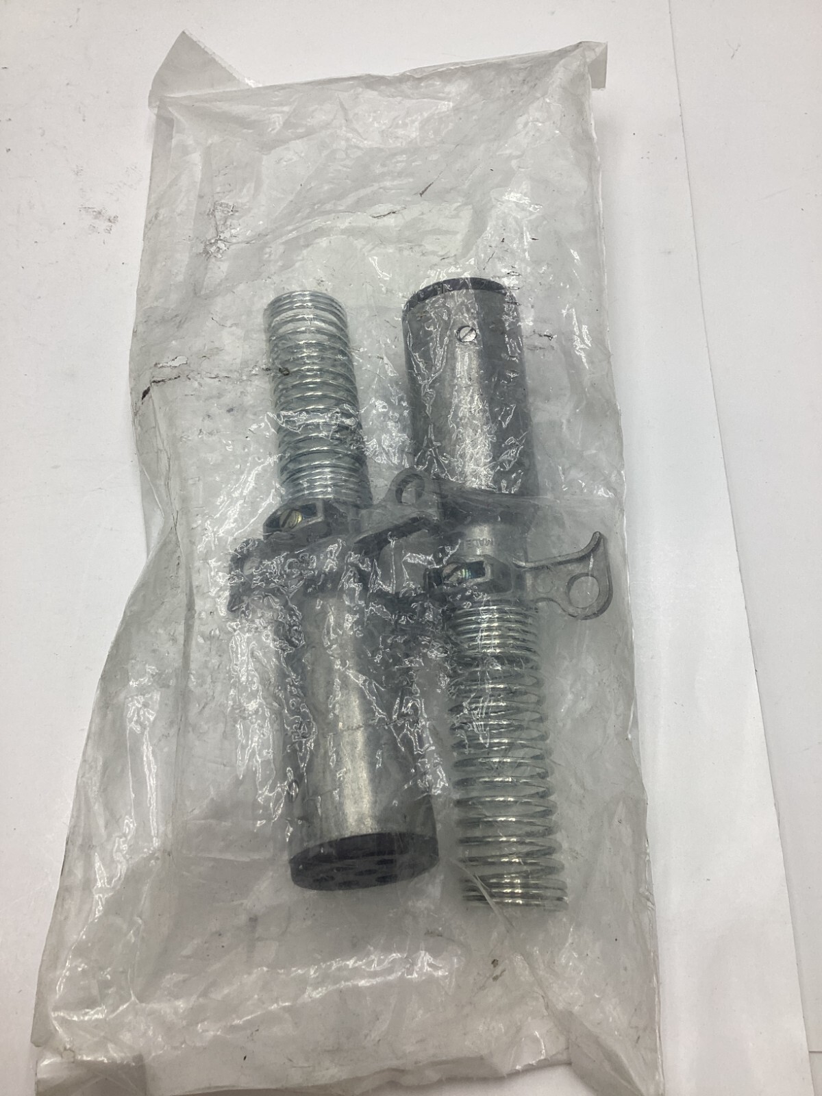 Imperial 73122 Heavy Duty Reinforced Zinc Die-Cast 7-Way Plug W/ Cable Guard