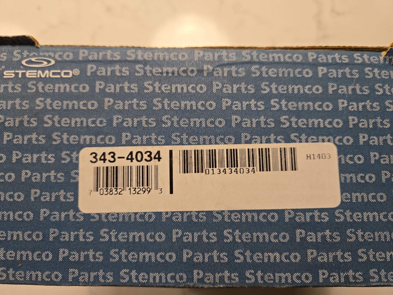 343-4034 ~ STEMCO Hub Cap w/Pipe Plug
