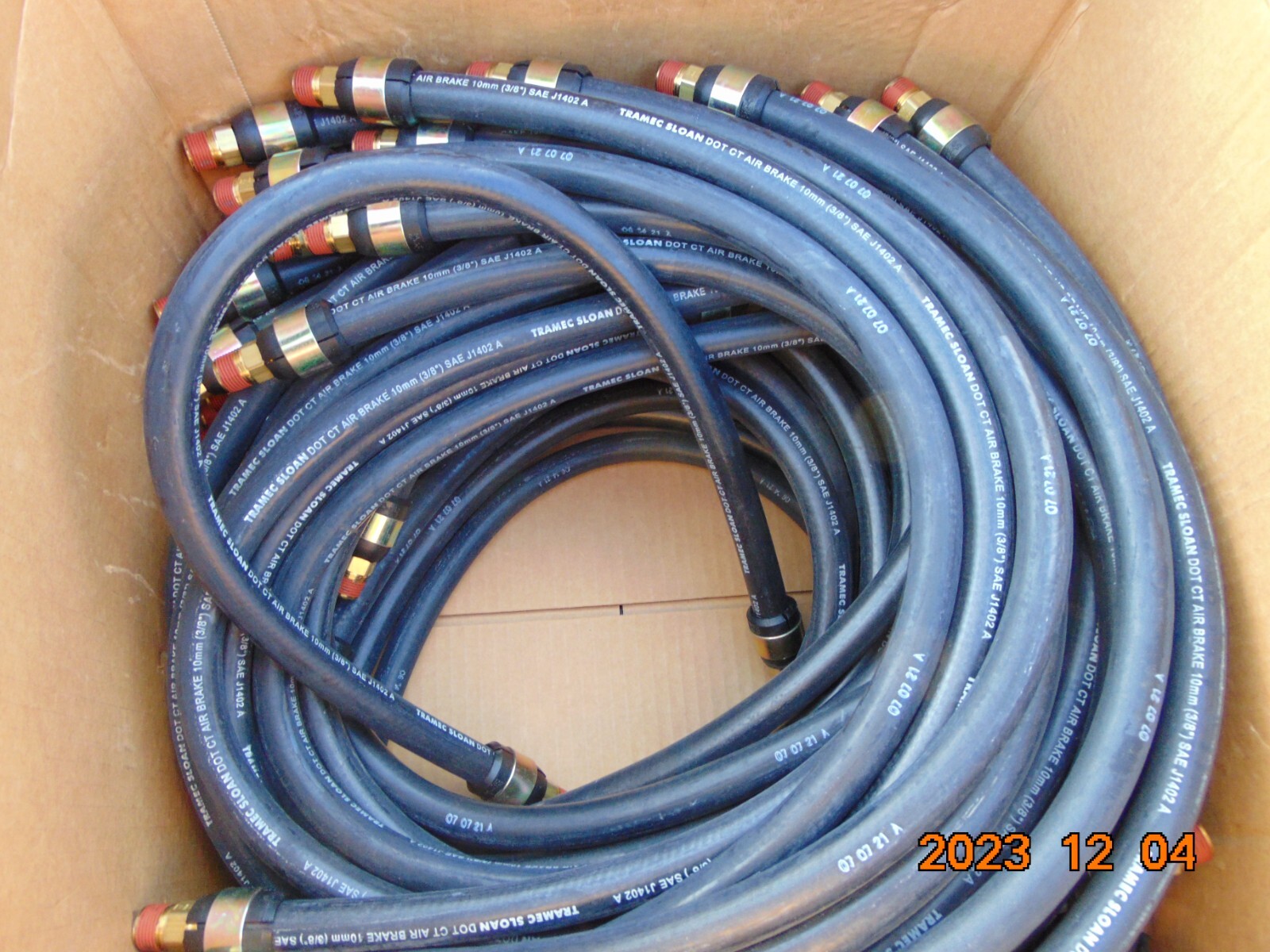 2 LOT Tramec Sloan Air Brake Hose 3/8″ Fixed x 3/8″ Fixed x 31″ P31002-031 31″