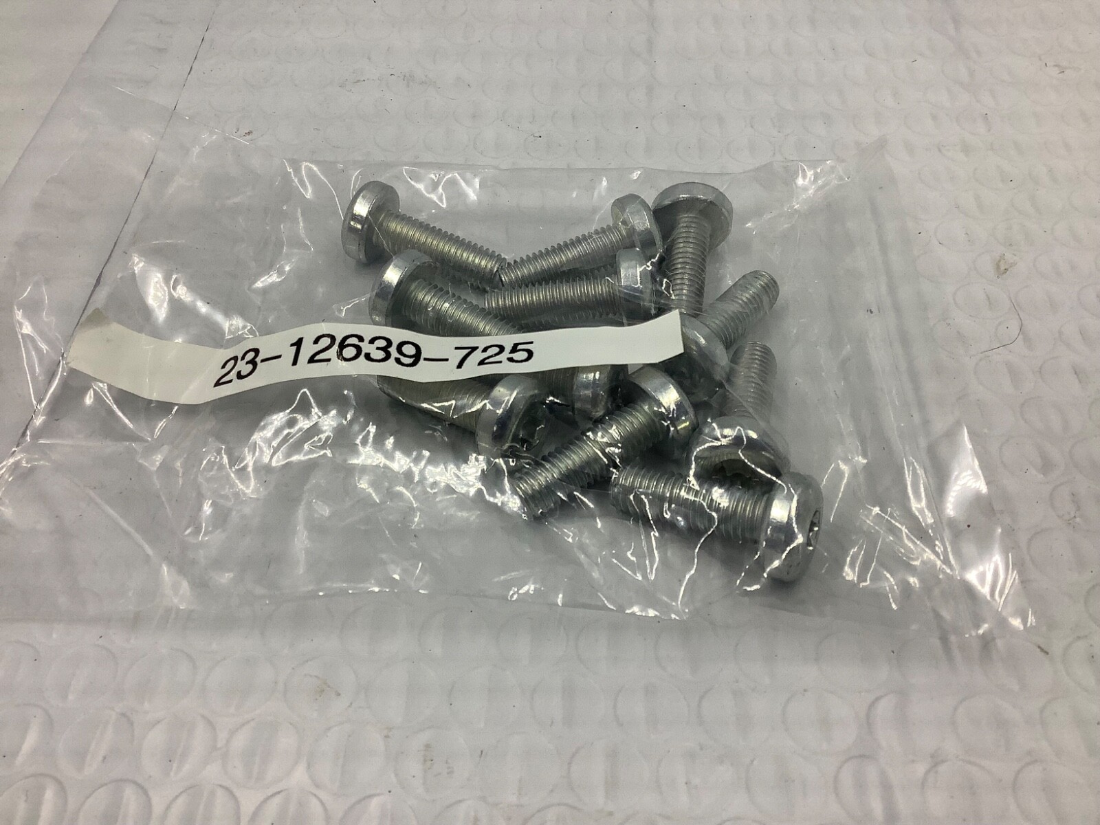 Lot Of 11 Freightliner 23-12639-725 Machine Screw M6 x 1.00 x 25 mm