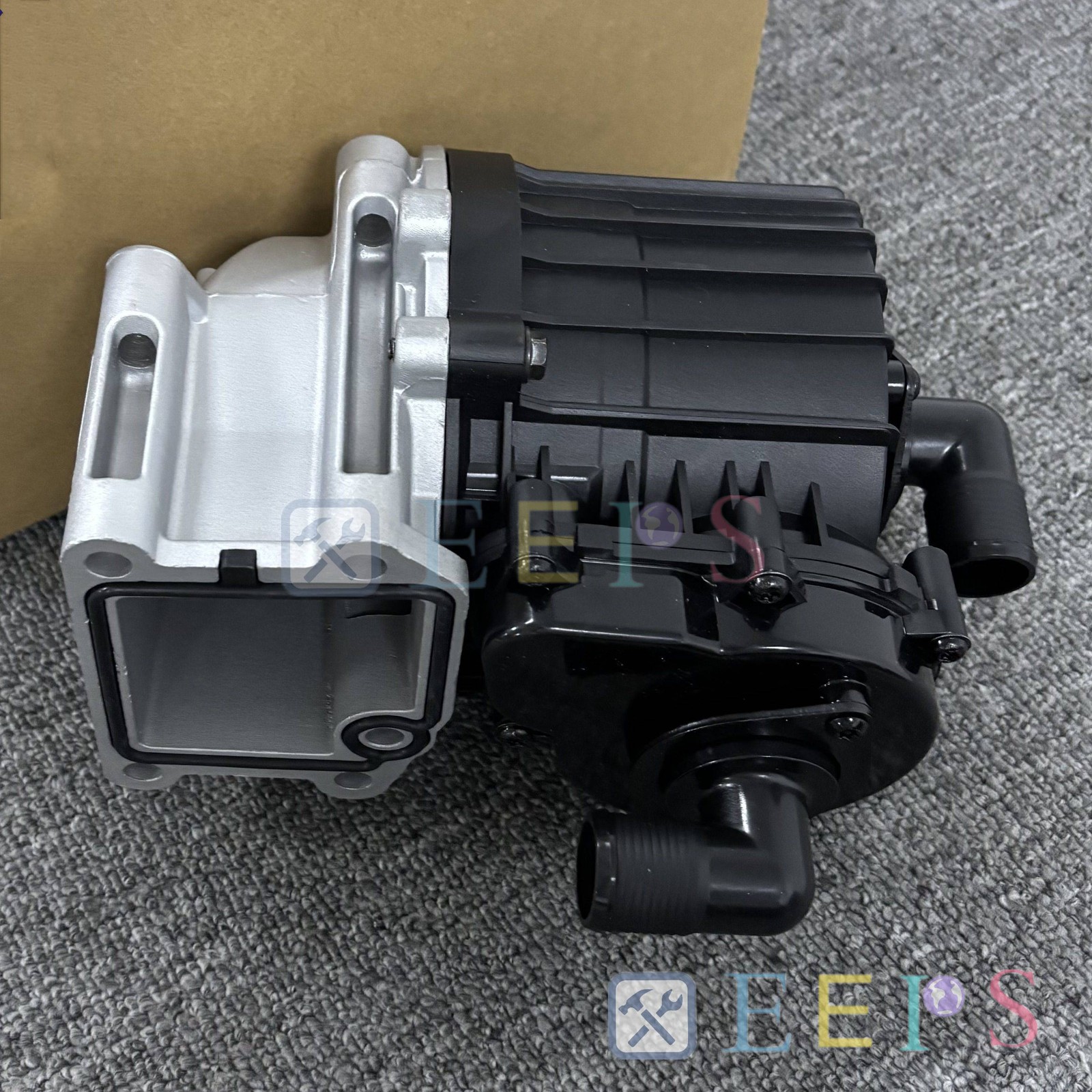 New Oil Crankcase Ventilation Separator Fit For 21122541 20499419 Volvo D13 MP8
