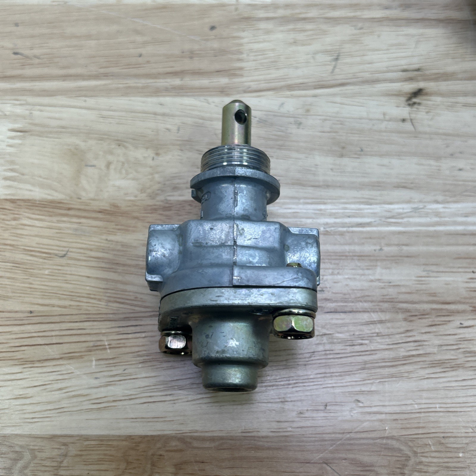 Lot Of 3 Bendix Dash Control Valve OR276567X PP-1 New Old Stock OEM