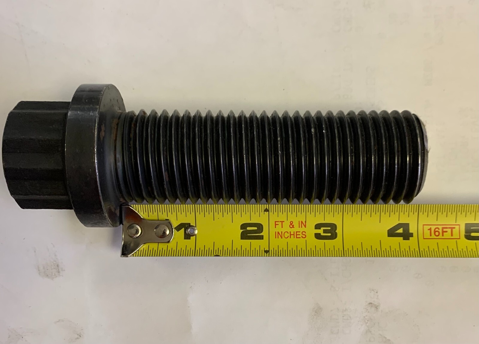 REPLACEMENT PART FOR KOMATSU PART # WA-5486 1-1/4″ – 7 X 4″ 12 PT CAPSCREW