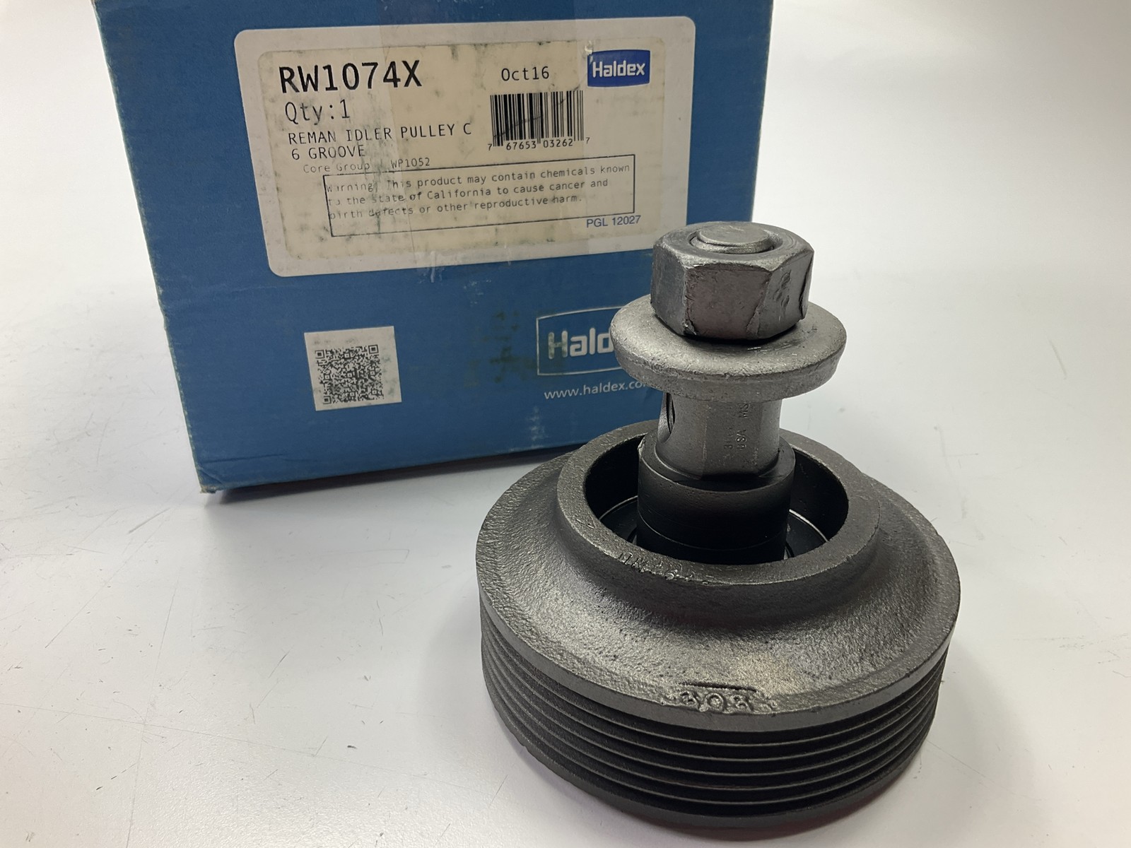 REMAN. Haldex RW1074X Water Pump Idler Pulley For Cummins N14 3064404, 3066330