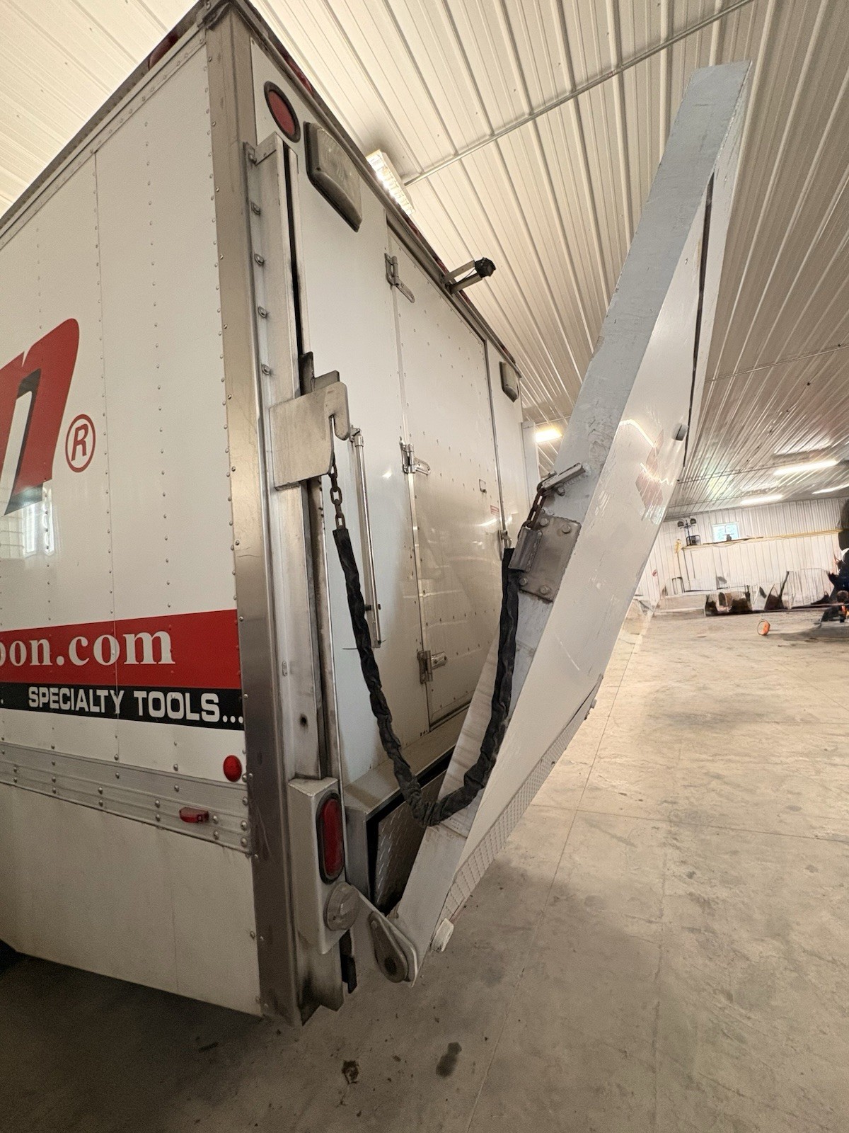 2012 Hino 268 Make Offer for Truck Parts