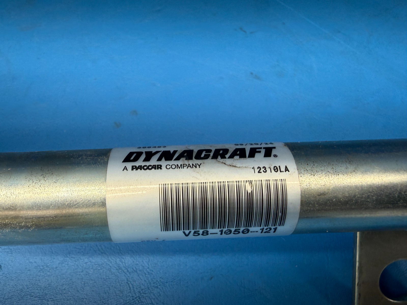 Dynacraft V58-1050-121 Paccar Stainless Steel Manifold Coolant Return Pipe