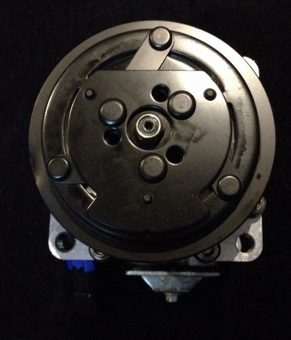 International Fleetrite AC Compressor “New” FLT4426Q