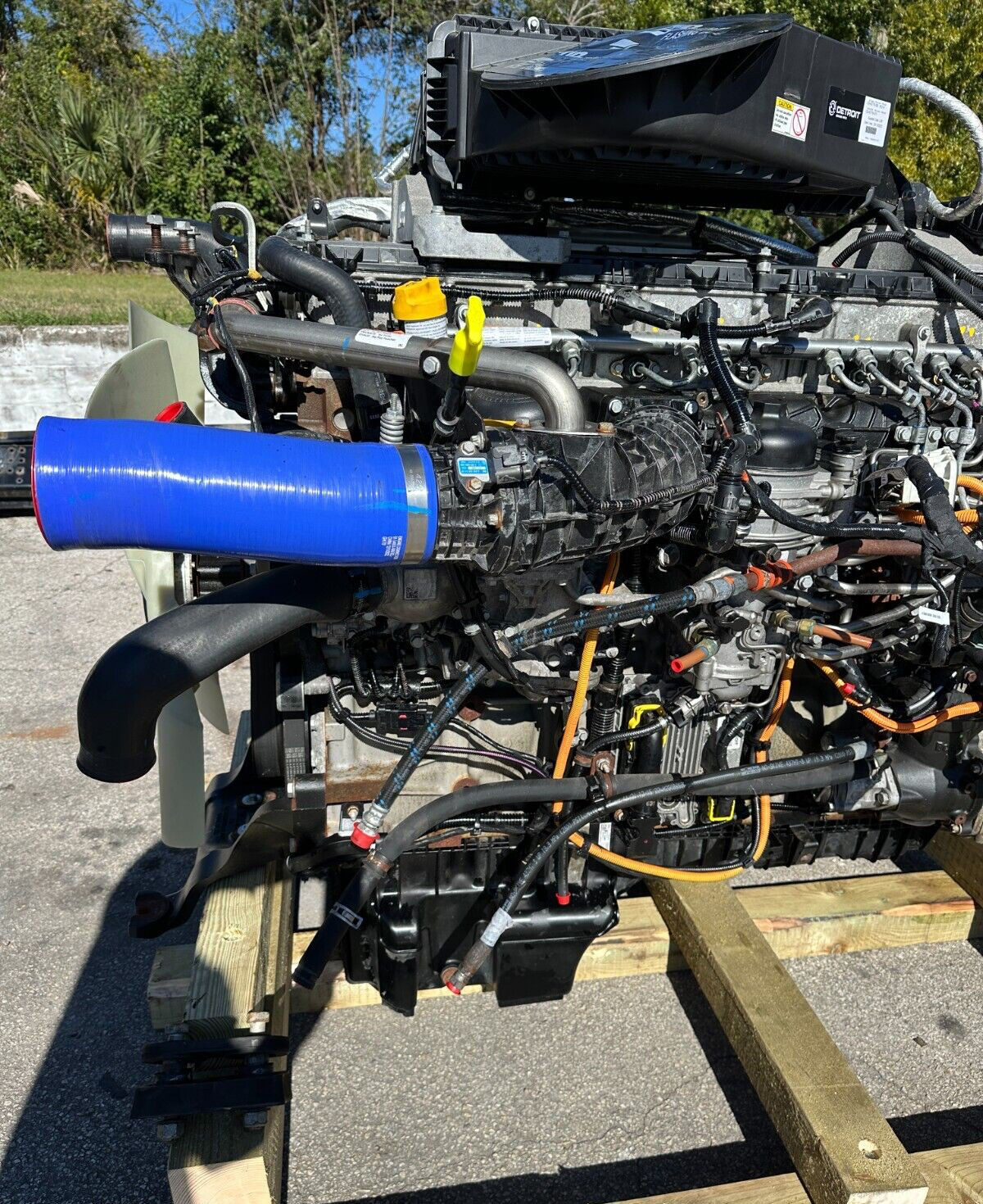 Freightliner Cascadia 126 DC DD13 Engine Assembly 42k miles on it 2024 OEM