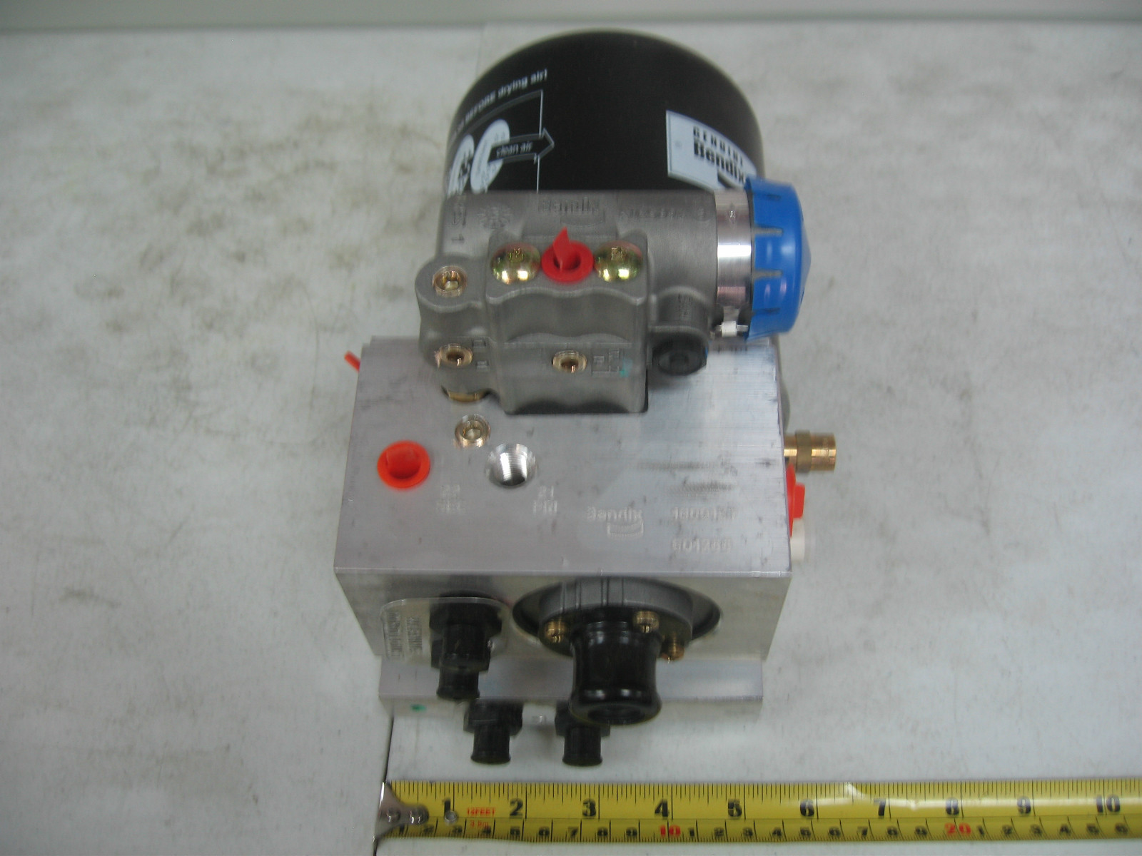 Bendix AD-IS Air Dryer PAI # 802663 Ref# 801266 5010696X 5010694 5010695 5015533