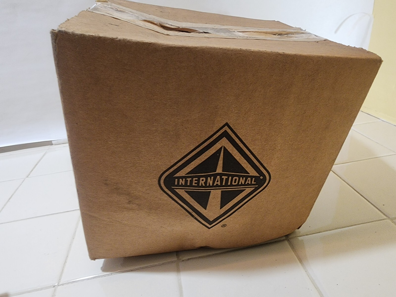 International Navistar 3549169C2 Genuine Rear Engine Mount Insulator Brand New
