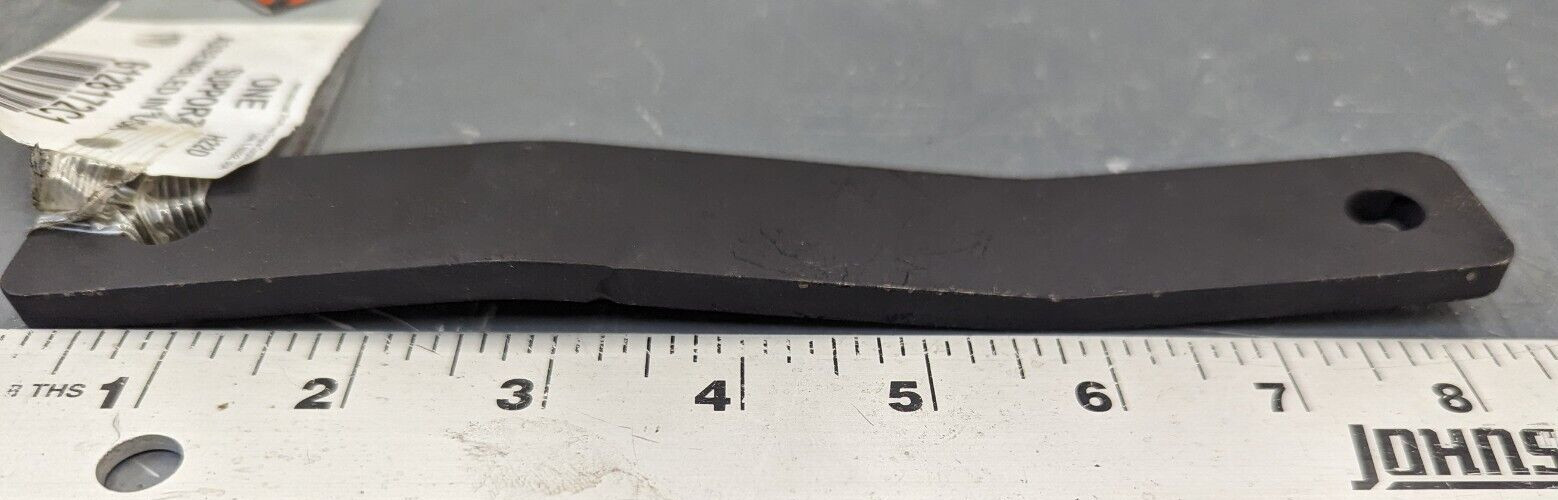 6128172C1 International Exhaust Support Hanger Tailpipe New Horizontal