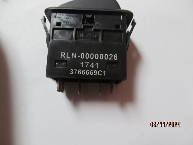 International 3766669C1 Switch, , Hardwired No Idle Tr Factory OEM Free shipping
