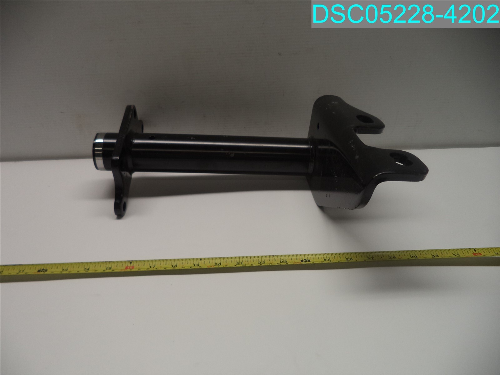 Meritor Genuine Air Brake Chamber Bracket 3299-0-6257