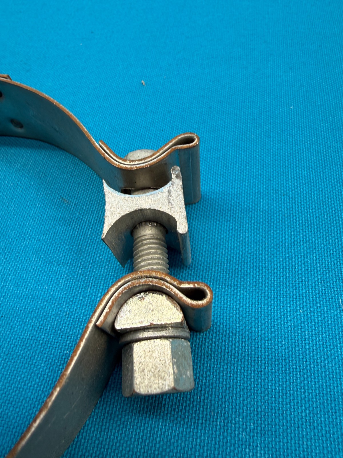 Fleetrite FLTEC500PLAB Navistar Muffler Exhaust Tail Pipe Clamp