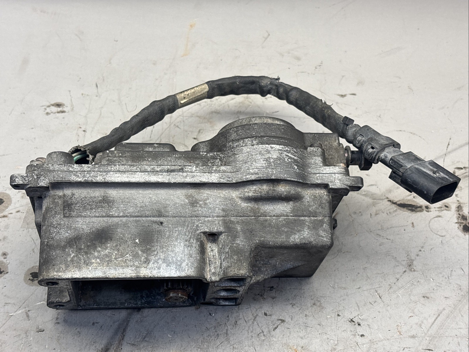 Paccar MX 13 EPA 13 Turbo Actuator VGT E13 10R 03 12572
