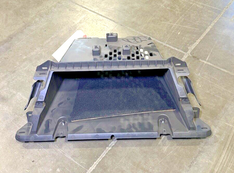 NEW 2021 FREIGHTLINER CASCADIA OVERHEAD STORAGE SHELF BIN CB RADIO A18-68896-004