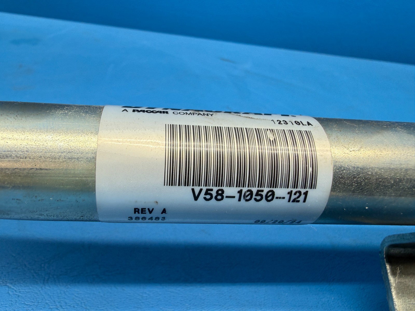 Dynacraft V58-1050-121 Paccar Stainless Steel Manifold Coolant Return Pipe