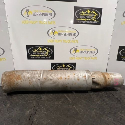 VOLVO Exhaust Diffuser (Off 2026 VNL w/ D13 – LOW Miles!) PN: 22009826 (# 17506)