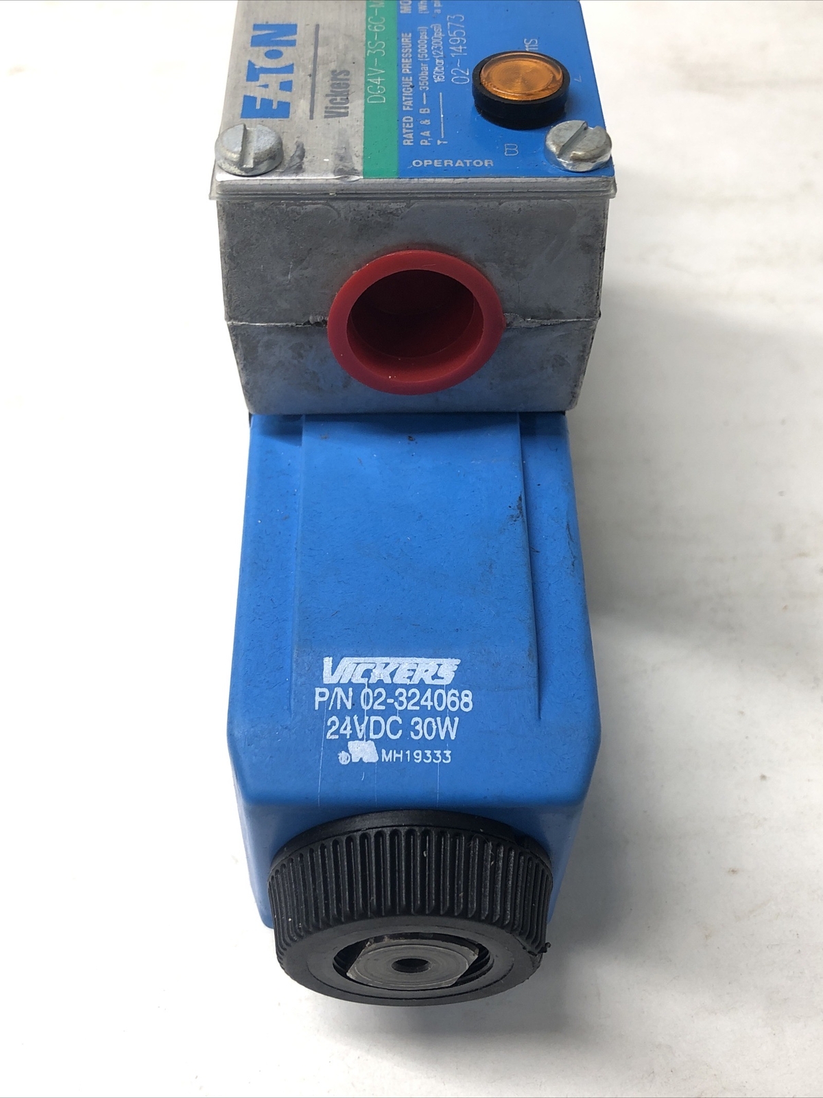 Eaton Vickers DG4V-3S-6C-M-FWL-H5-60-EN21 Directional Control Valve