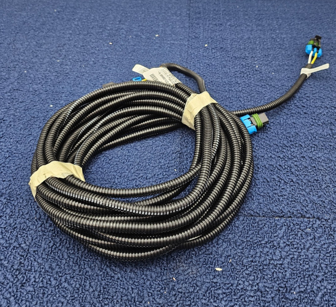 PACCAR P92-2978-5004000 WIRE-JUMPER C FLOOD LIGHT Wiring Harness