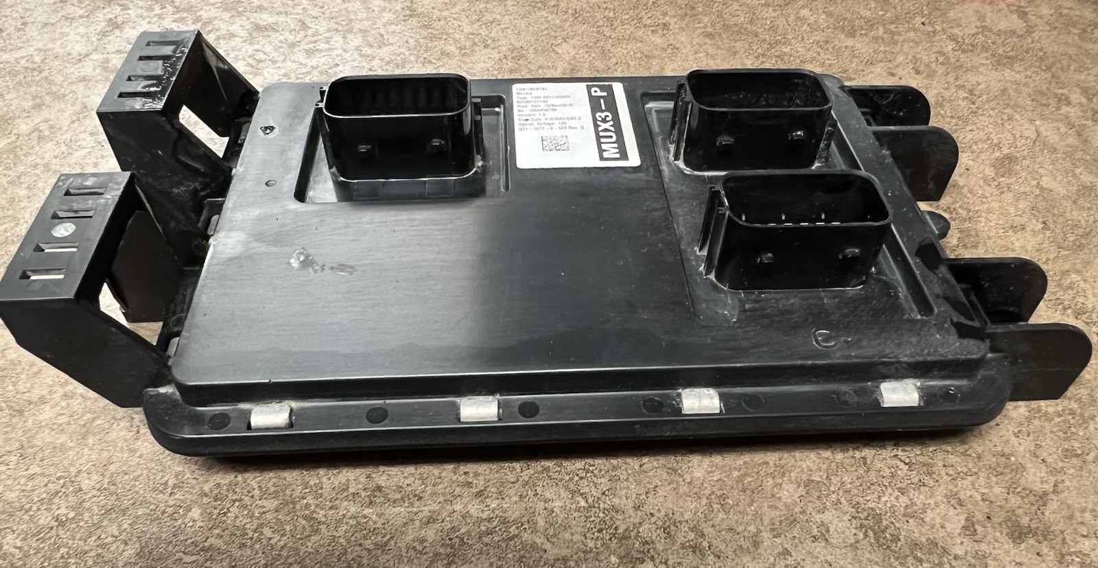 Paccar Continental Chassis Control Module Q21-1077-3-103 (Tag 13180) *RTS*