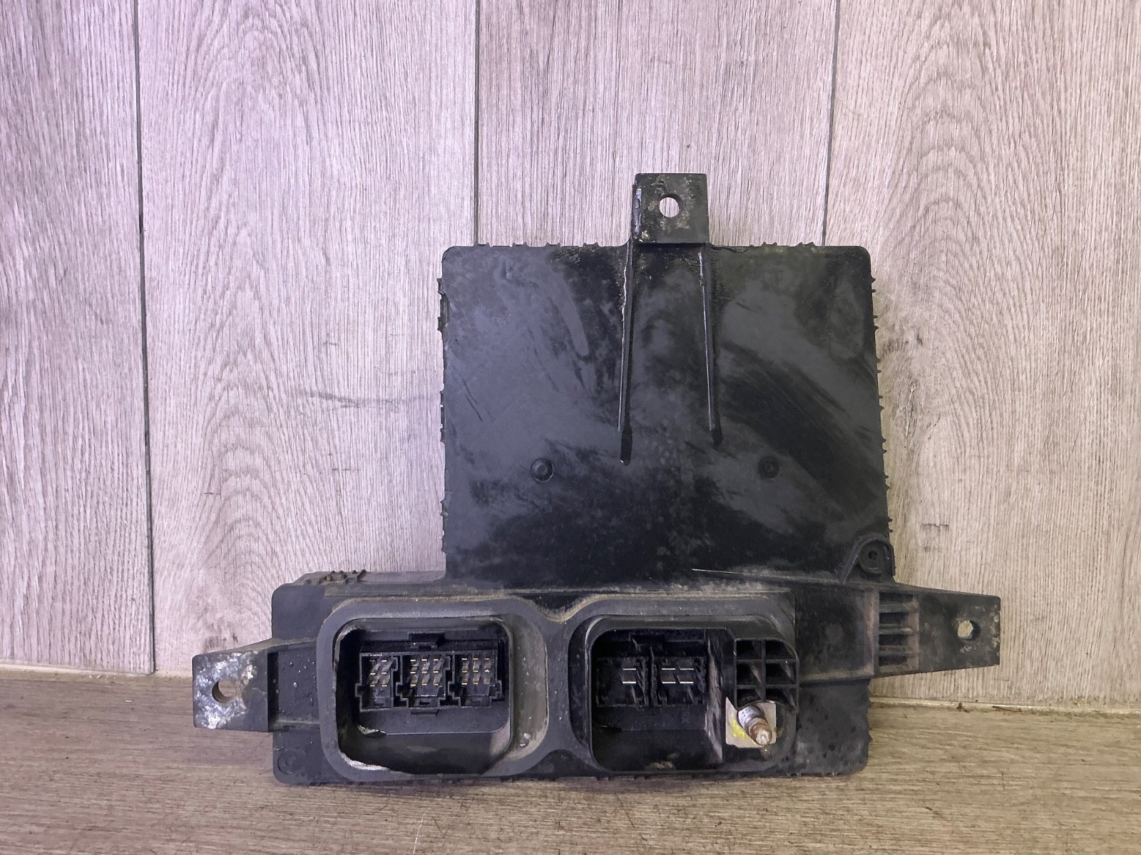 # Freightliner Cascadia P/N A06-94992-001 Control Unit Chassis MODULE – SAM CHAS