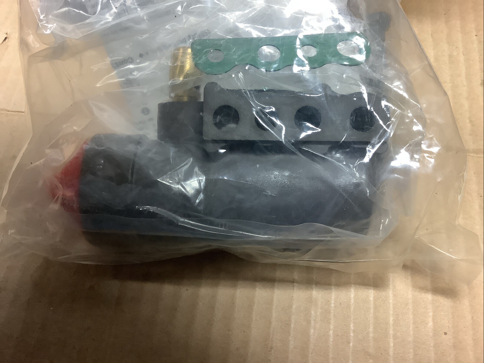 S432-470-920-2 GENUINE WABCO GOVERNOR OEM – Nos