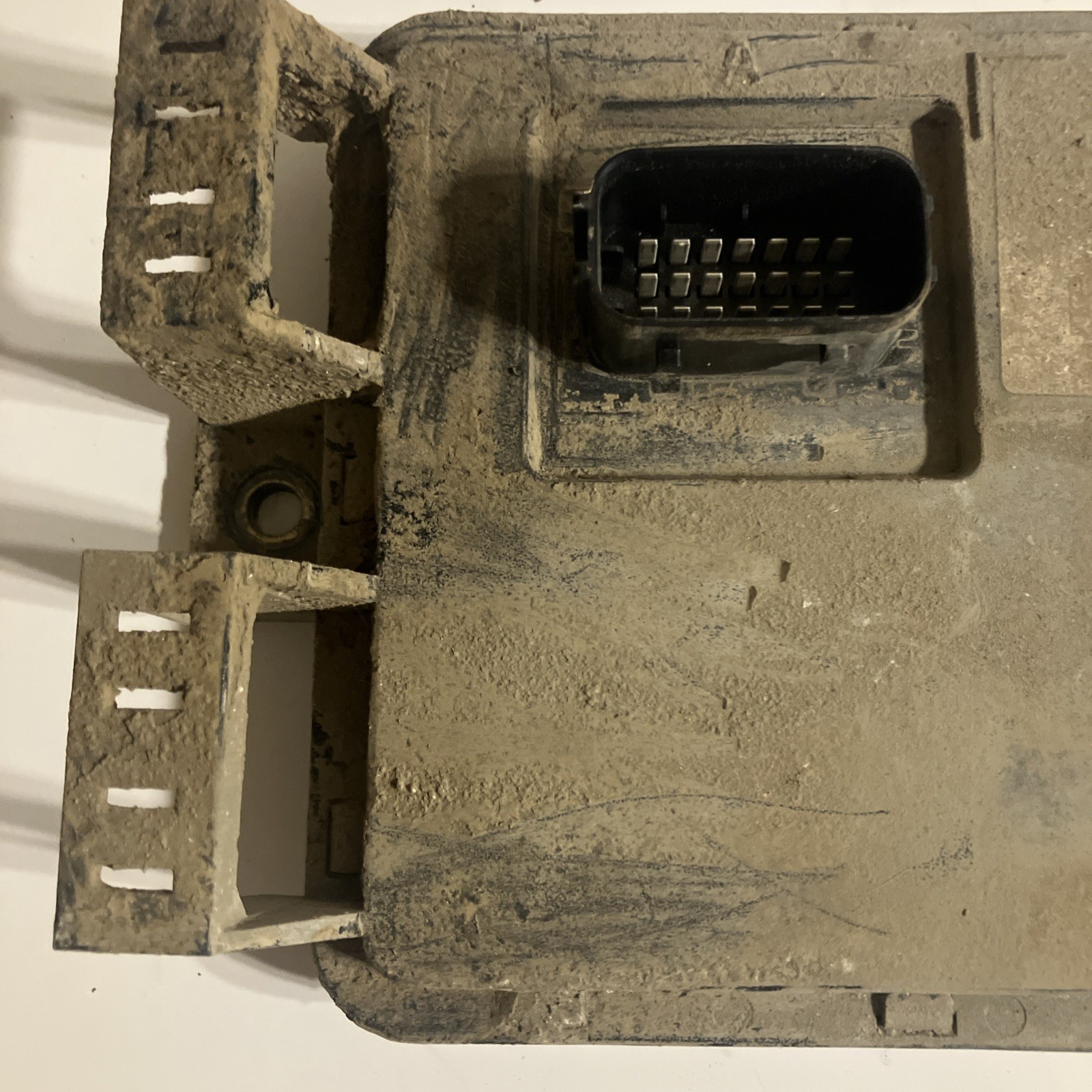 PACCAR CONTINENTAL CHASSIS CONTROL MODULE Q21-1077-3-103 *READY TO SHIP*