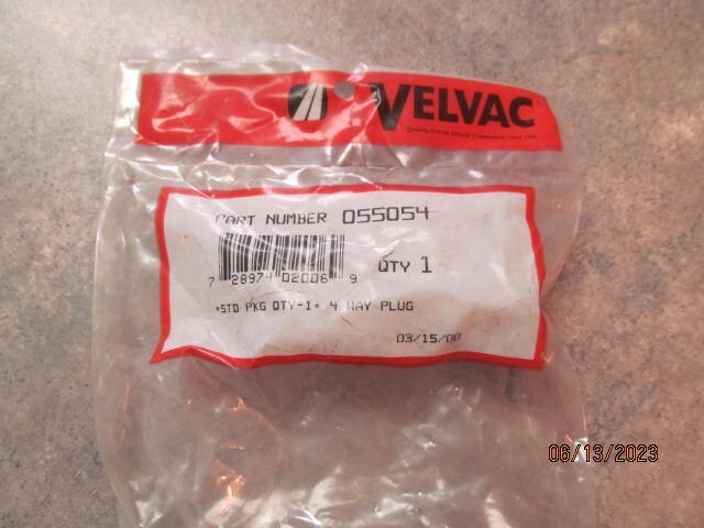 Velvac 055054 4 wire trailer plug X’s to Berg S403; BE23403 free shipping