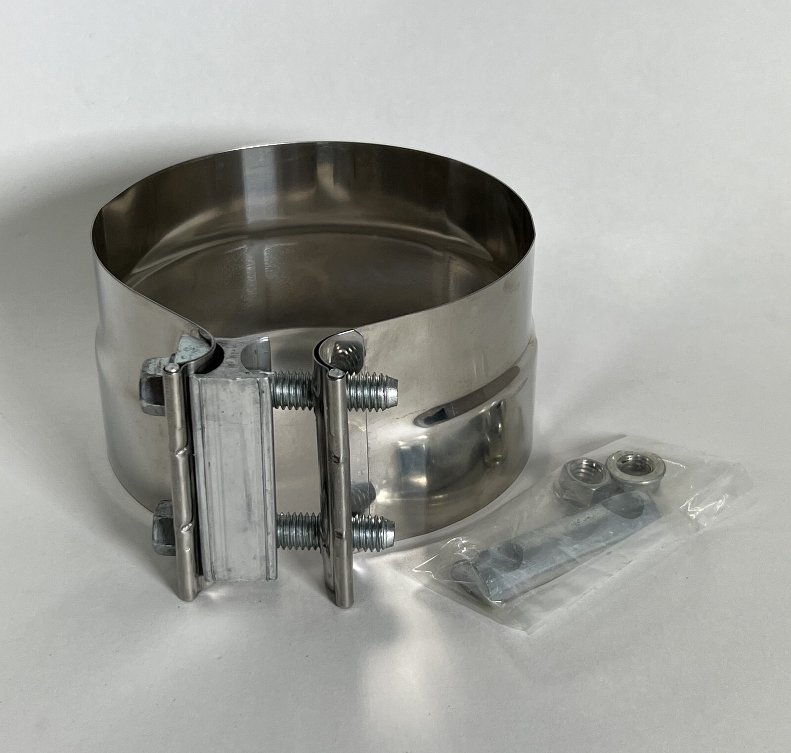 Fleetrite 5″ Exhaust Step Clamp Preformed Butt Joint Stainless Steel FLTXC50PLS