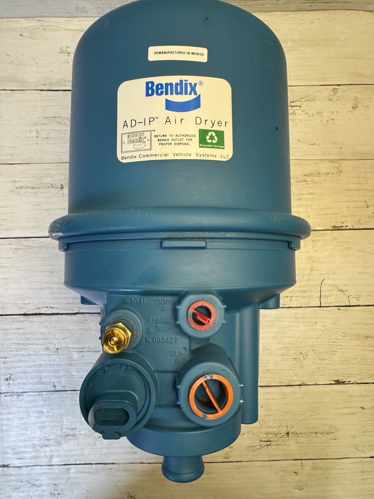 Bendix 109477X AD-IP Air Dryer 0035742012 Remanufactured No Core Charge
