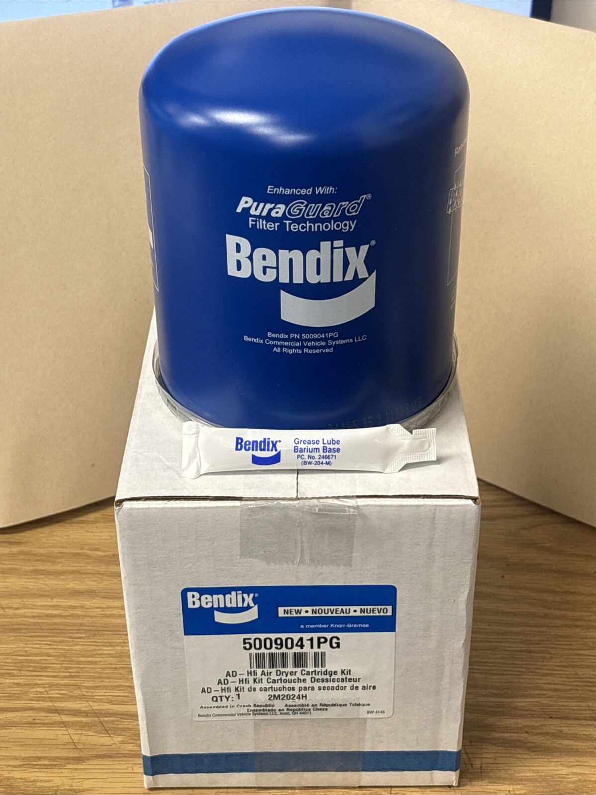 ~NEW GENUINE BENDIX SPIN-ON AIR DRYER DESSICANT FILTER CARTRIDGE KIT ~5009041PG