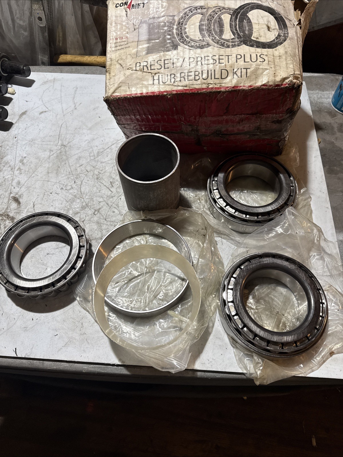 HUB REBUILD KIT BEARINGS, SPACER, AND SEAL,TP AXLE CONMET Part #CMT10081731