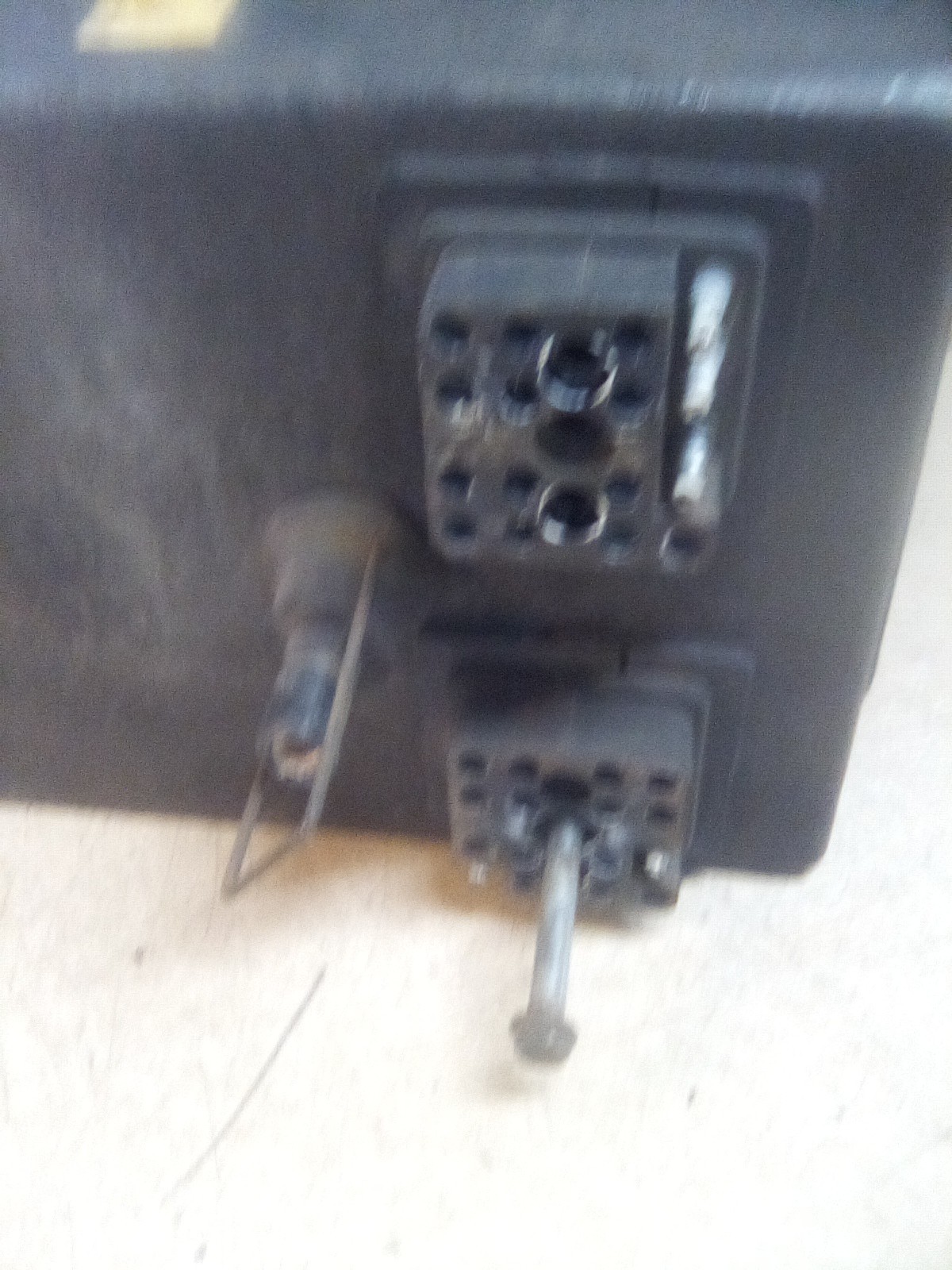 Kenworth W900 Fuse Relay Block “READ DESCRIPTION”