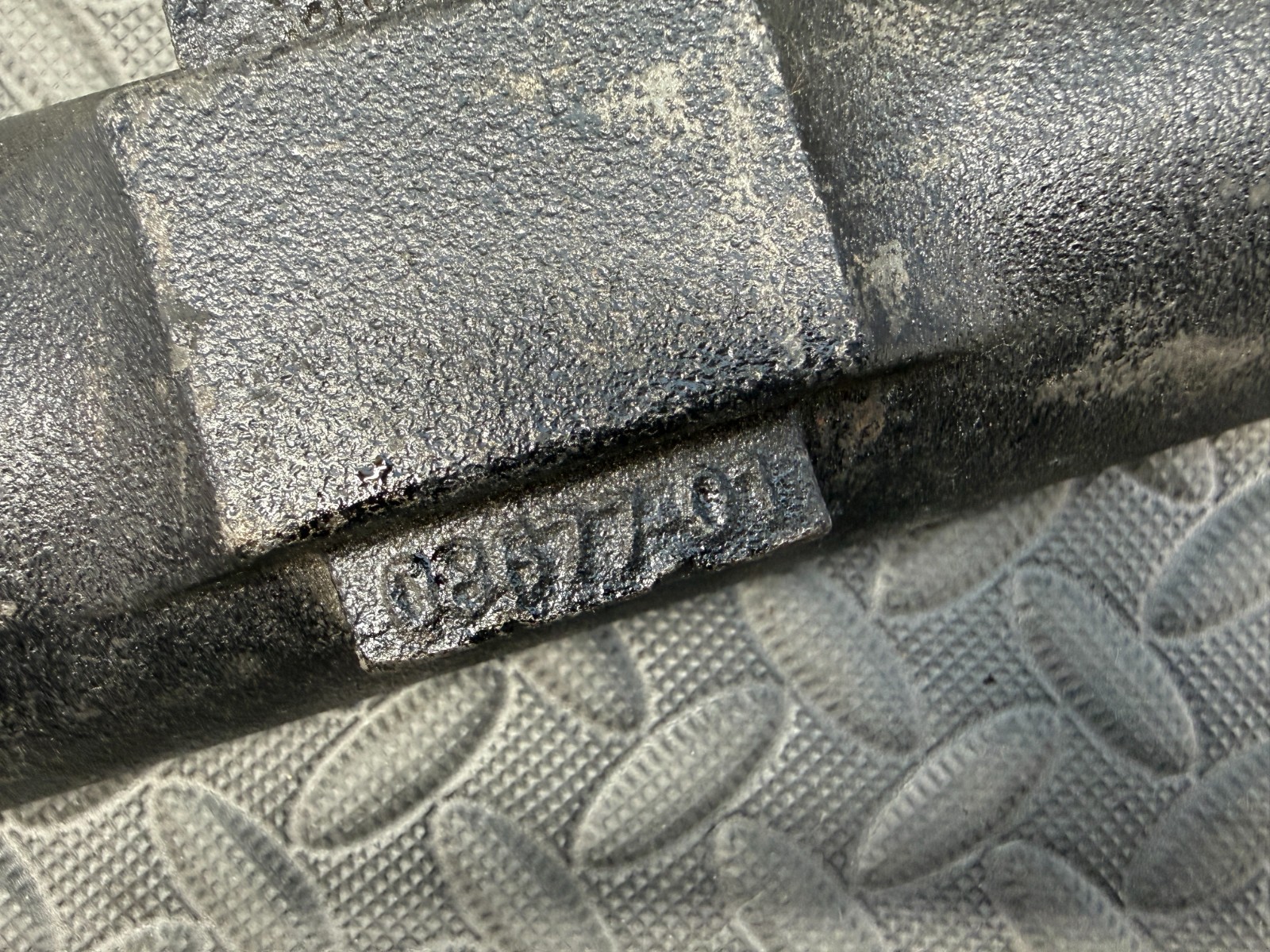 Tuthill 08677-01 Cast Iron Suspension Retainer Spring Top Plate