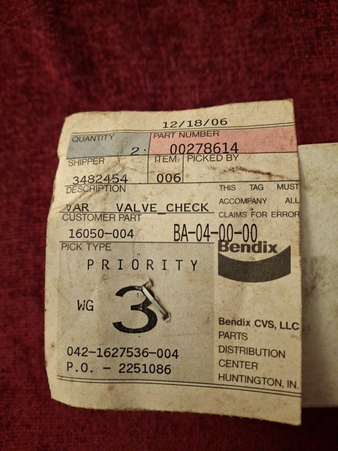 Genuine Bendix DC-4 Double Check Valve #278614 OEM Original Box Truck Air Brakes