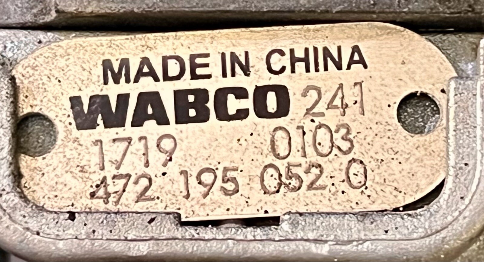 Wabco ABS Modulator Valve 472-195-052-0 *Ready To Ship*