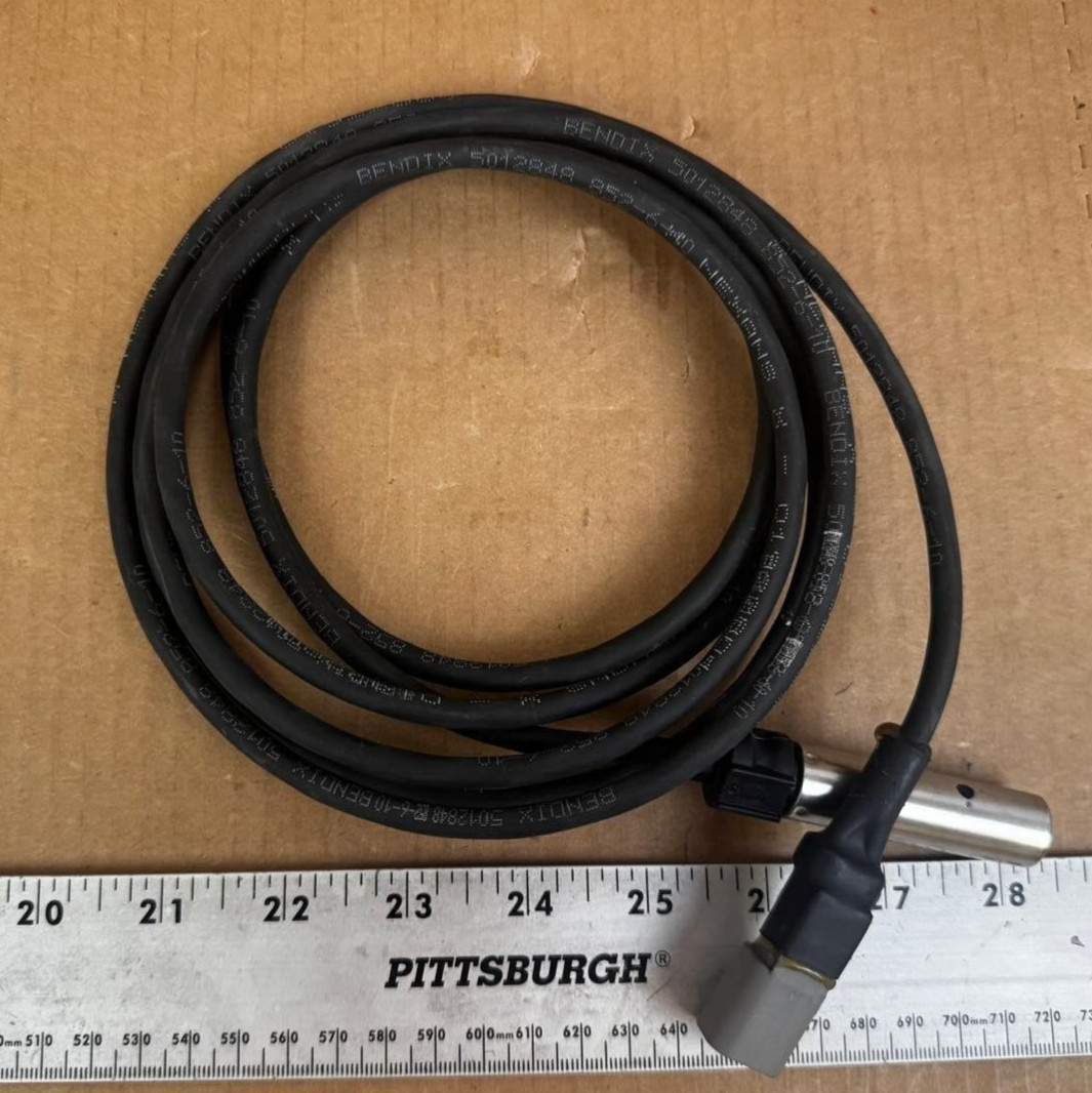 Bendix SENSOR, INDUCTION, SPEED, WS-24, 90DEG P/N 016540, GV0498992