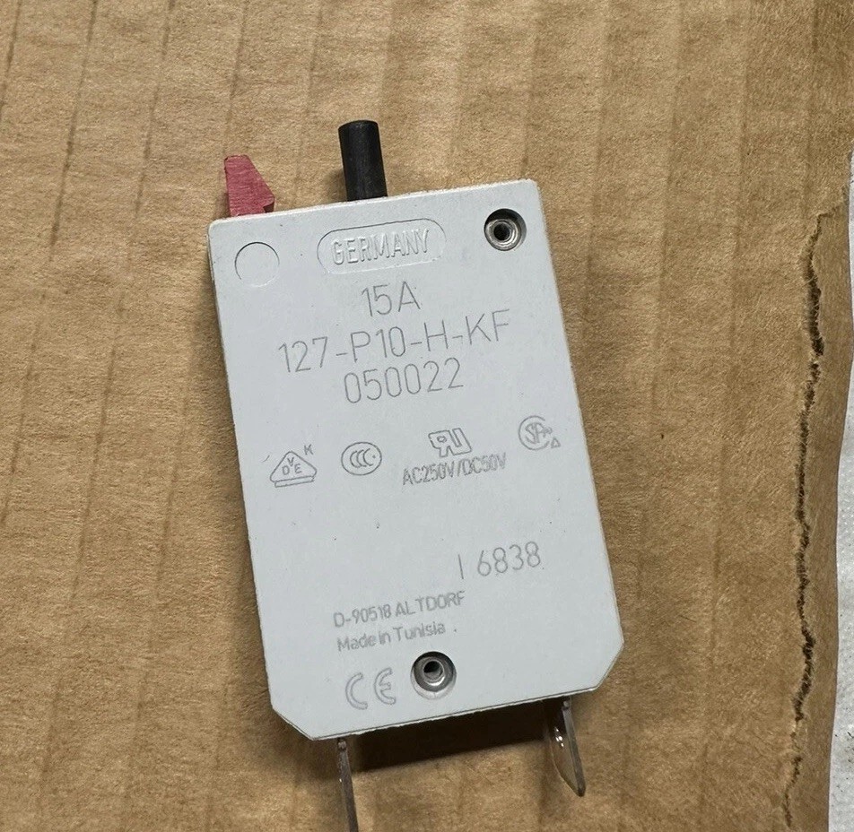 E-T-A 127-P10-H-KF-050022 Circuit Breaker 15A 28V DC 250V AC. Made In Germany