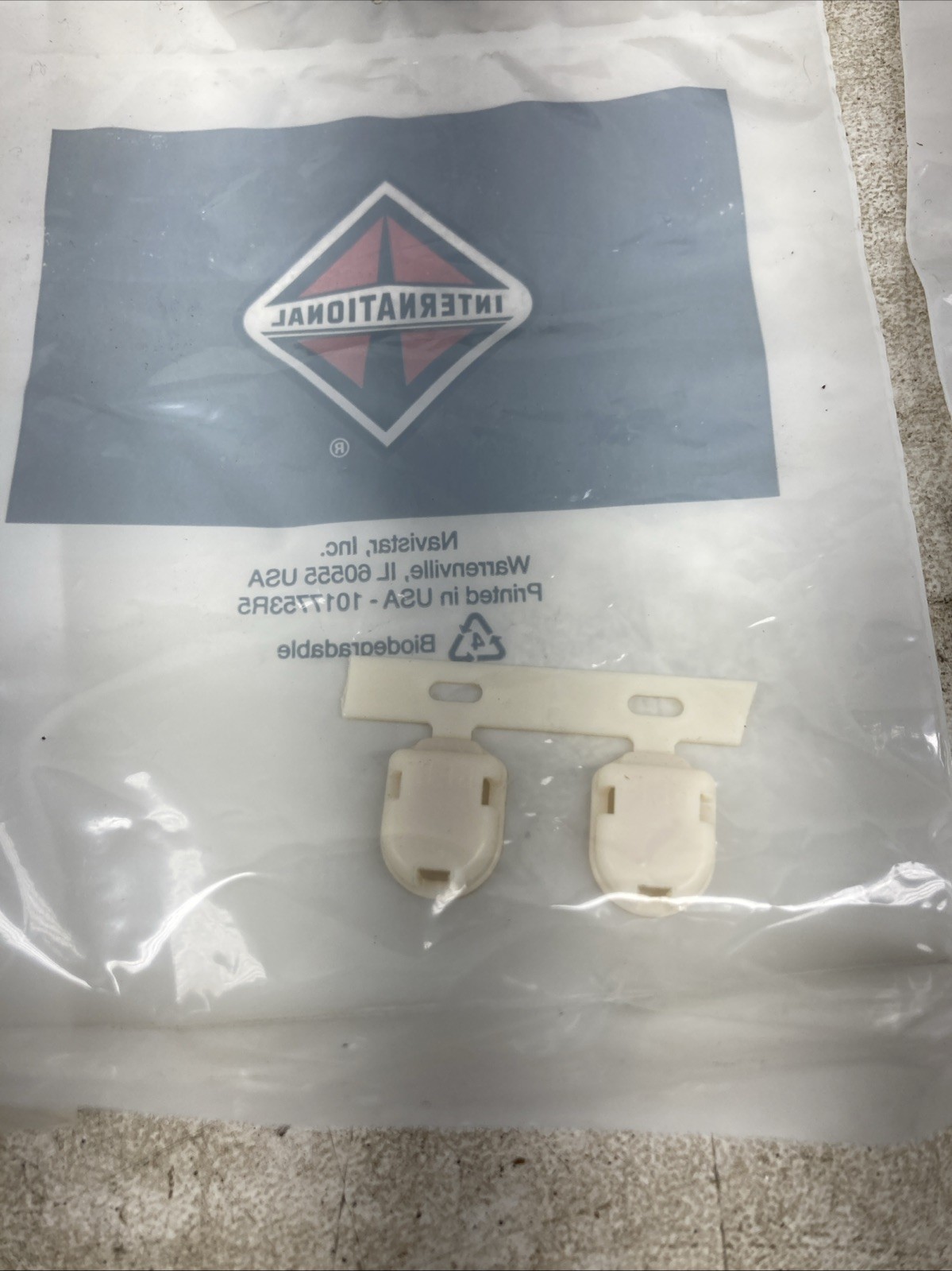Genuine International HVAC Thermister Kit 2606229C92 (New Old Stock)