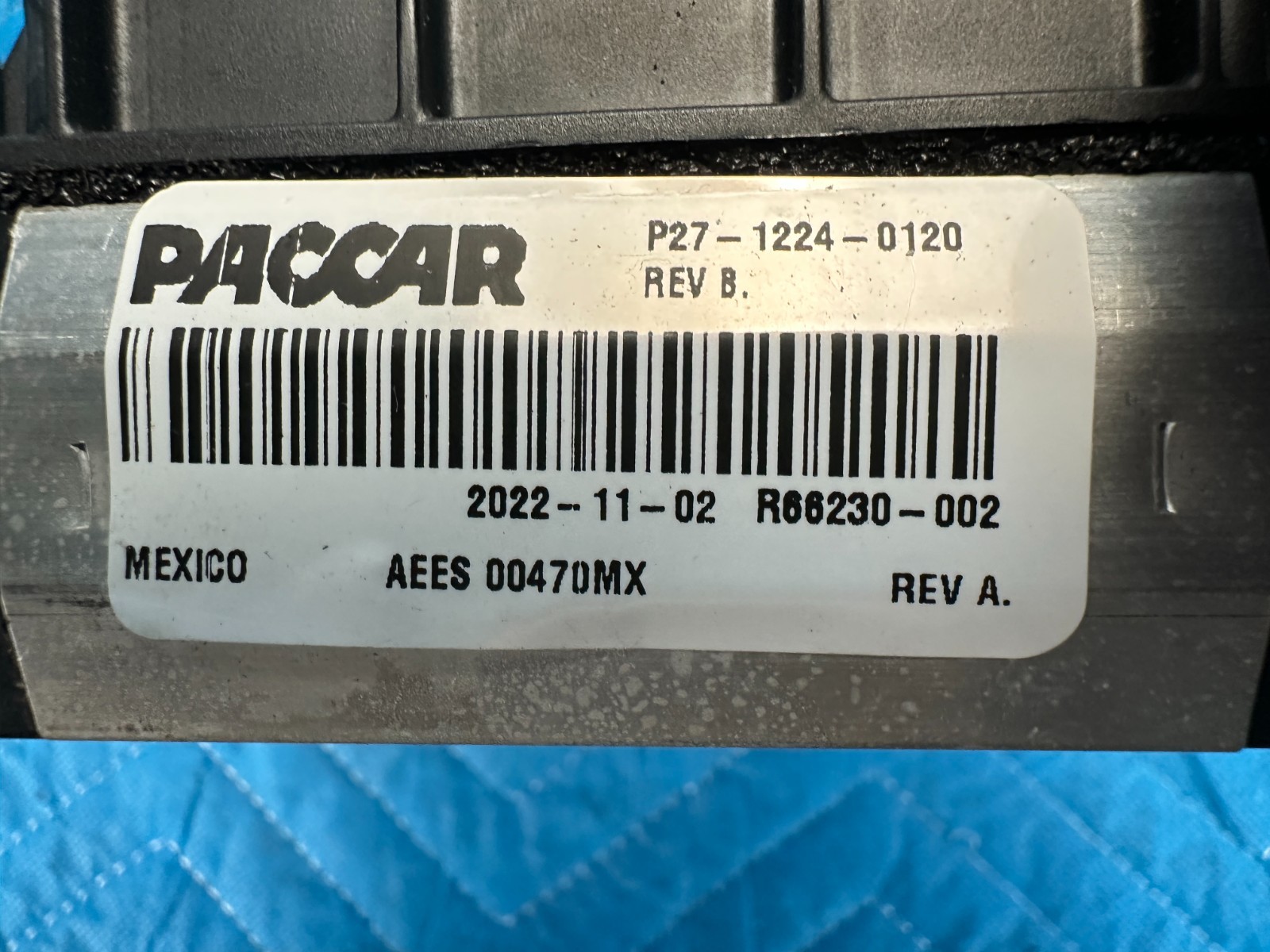 Kenworth T680 Paccar PDC Sleeper Cab Fuse Box Assembly 2023 OEM
