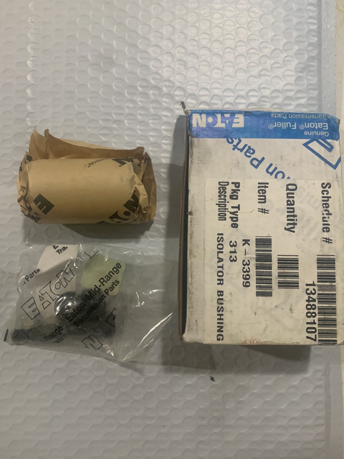 85105720 K-3399 GENUINE VOLVO MACK ISOLATOR BUSHING KIT OEM – NEW Other