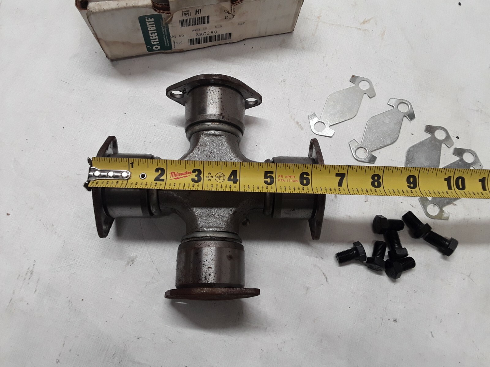 Fleetrite / Navistar ZKC280 U-Joint Kit NEW MADE IN USA