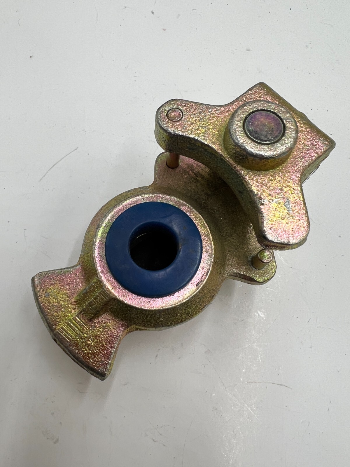 (QTY 5) Cast Iron Gladhand Blue Service 1/2″ Female Pipe Thread, 12-406