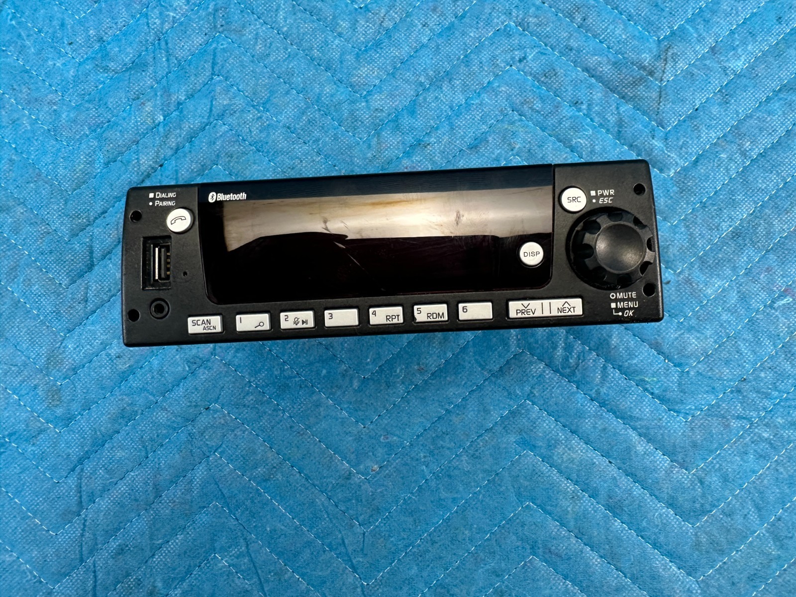 OEM Freightliner M2 112 Radio DEA710 AM/FM/WB/BT/USB/30D 2023