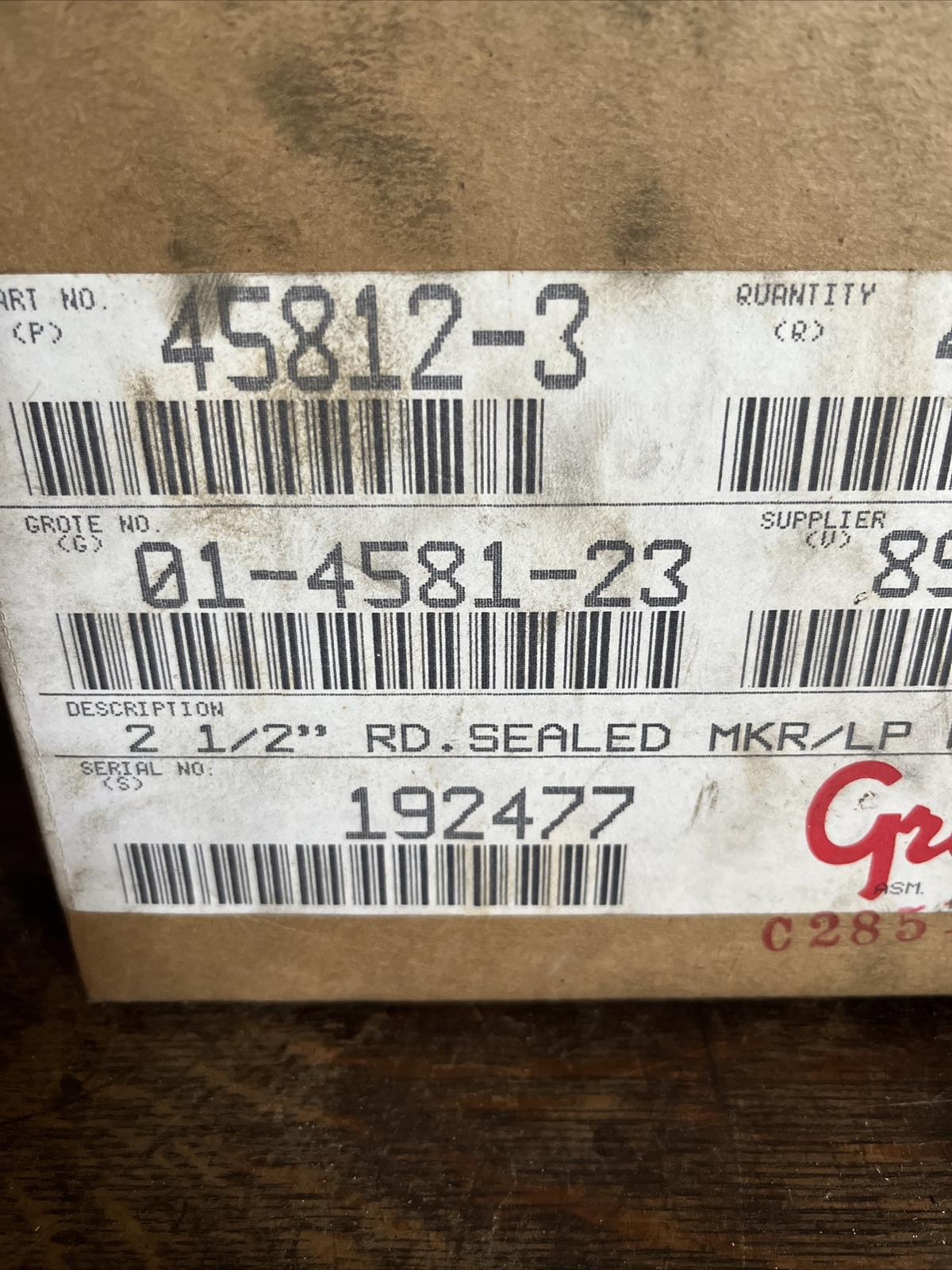 2 NOS Grote 45812-3 2 1/2″ Round Clearance / Marker Light 12 V