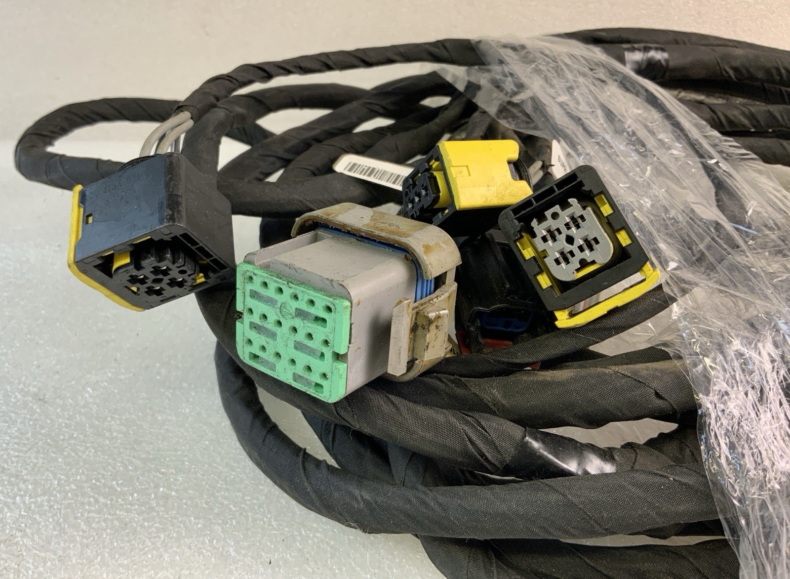 OEM FREIGHTLINER HARNESS-ATD, JMPR, DEF, 13-23G, 5HTR P/N: A66-14019-310 NOS