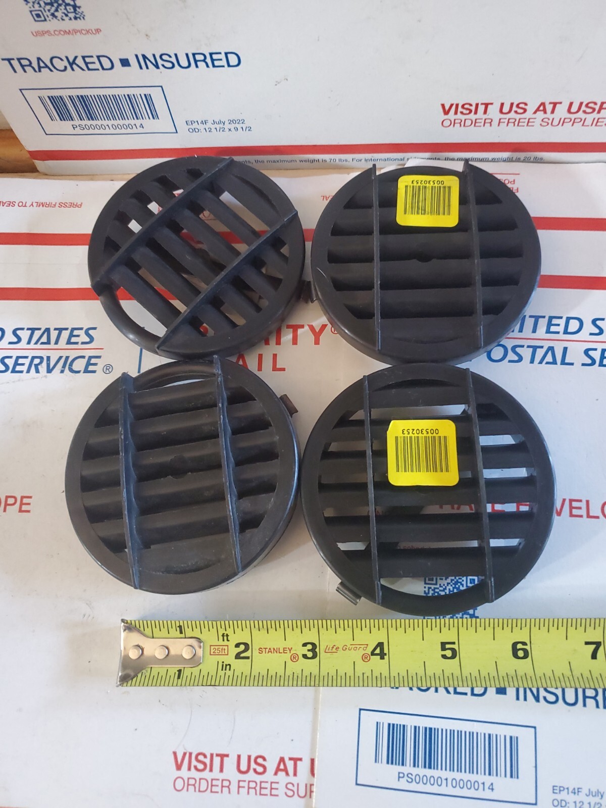 0530253 Bluebird Black Round Diffuser LOT OF 4 SHELF WEAR NEW , U4