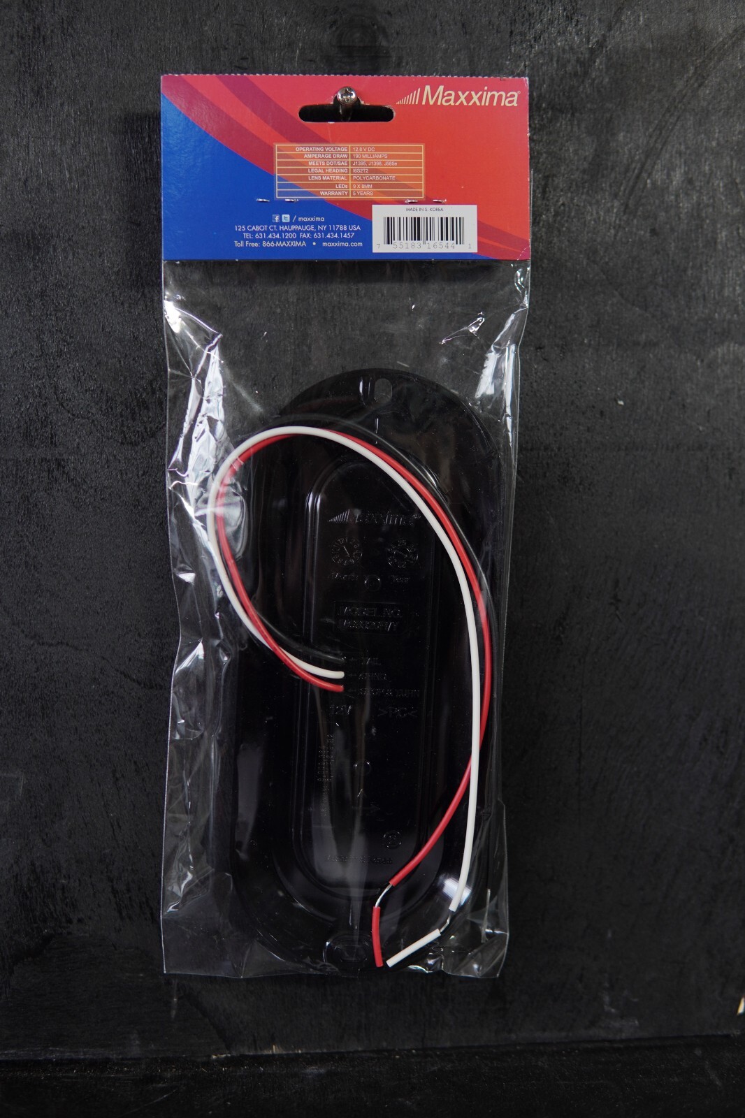 Maxxima M63320RCL 6” Oval Clear Lense Stop/Tail/Turn Surface Mount Black
